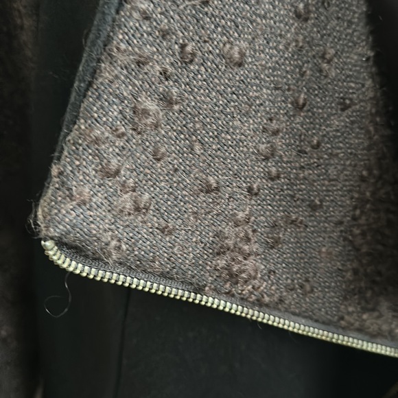 Mackage wool coat black and brown, cute zip off to crop jacket size small - Picture 3 of 7